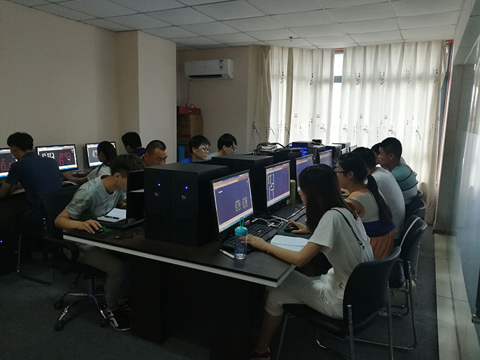 合肥暑期班7月3日室內(nèi)設(shè)計(jì)CAD施工圖3D效果圖班上課照片 第 3 張 合肥暑期班7月3日室內(nèi)設(shè)計(jì)CAD施工圖3D效果圖班上課照片 第 3 張